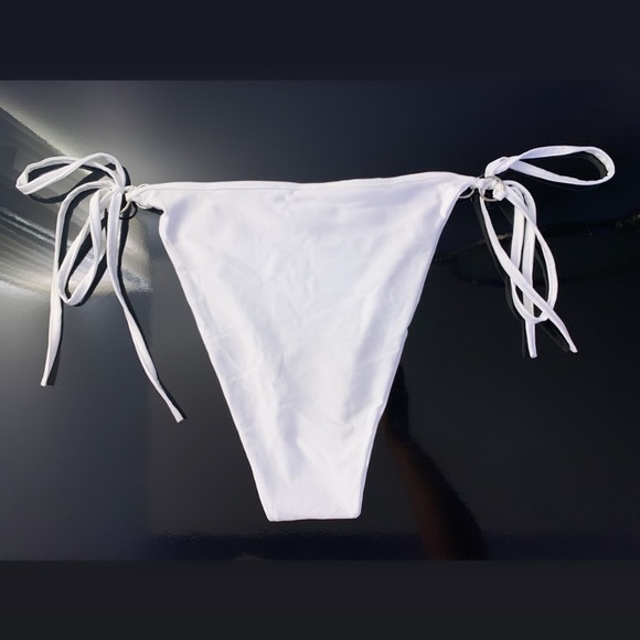 White Chain Bikini Bottom - Picture 2 of 3
